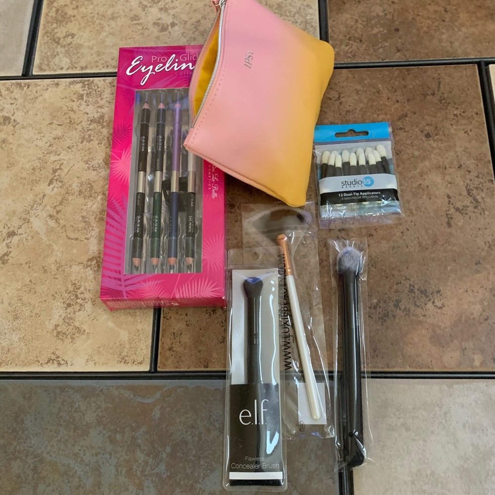 Makeup Kit